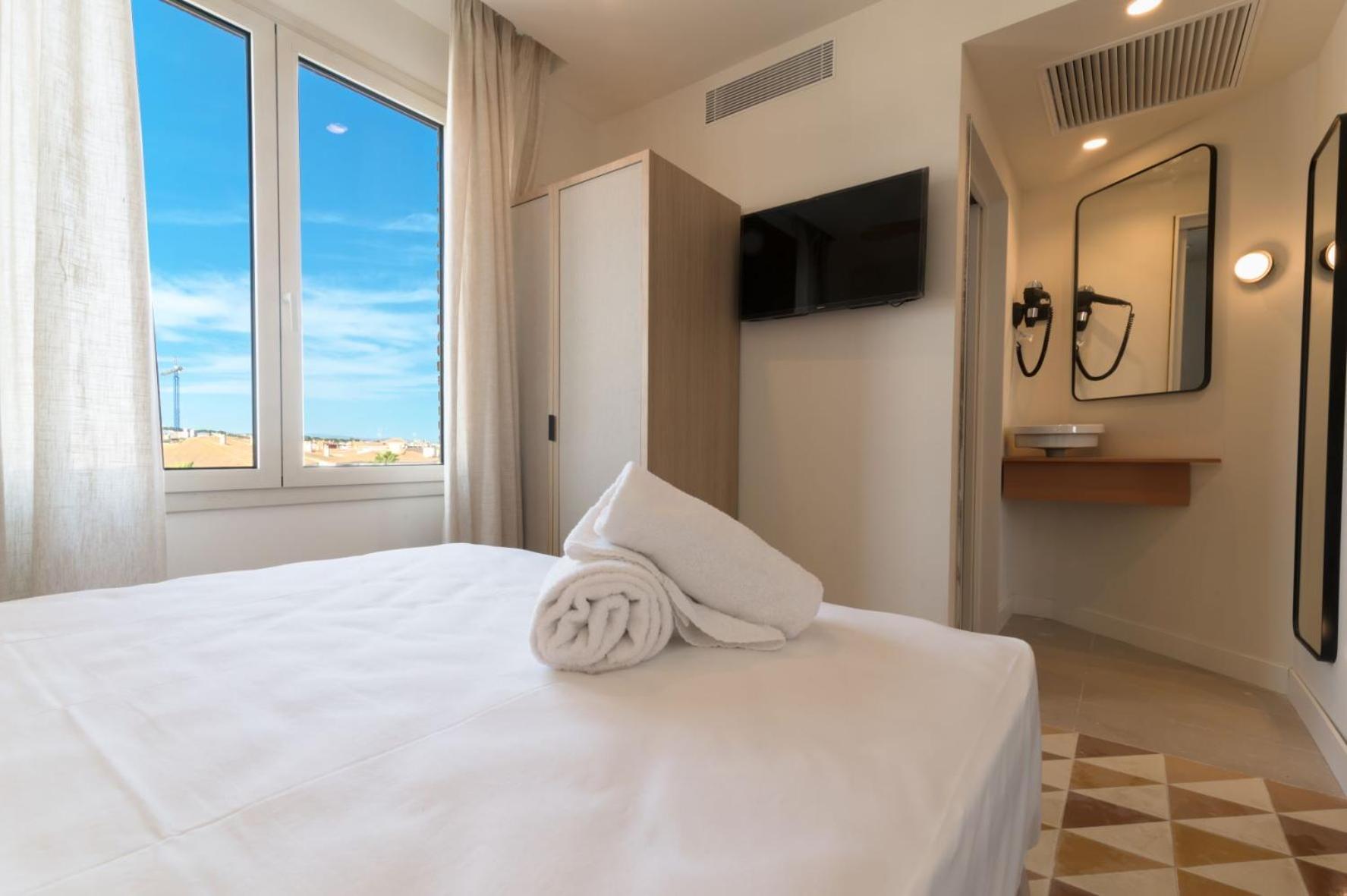 Small Double Room